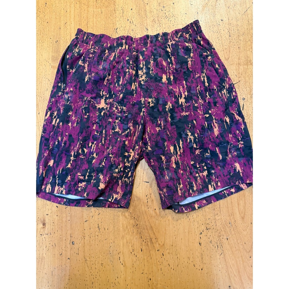 Lululemon Pace Breaker Large Lined Athletic Shorts Purple Abstract Print Running